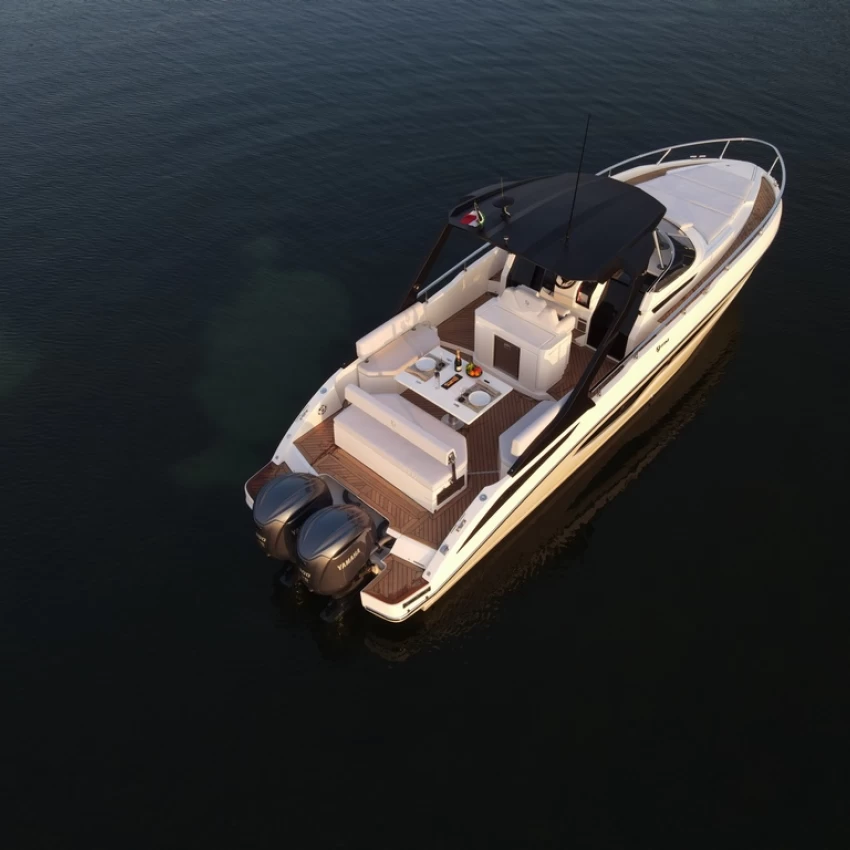 FIM YACHT 34 - Bateau neuf disponible Modern Boat